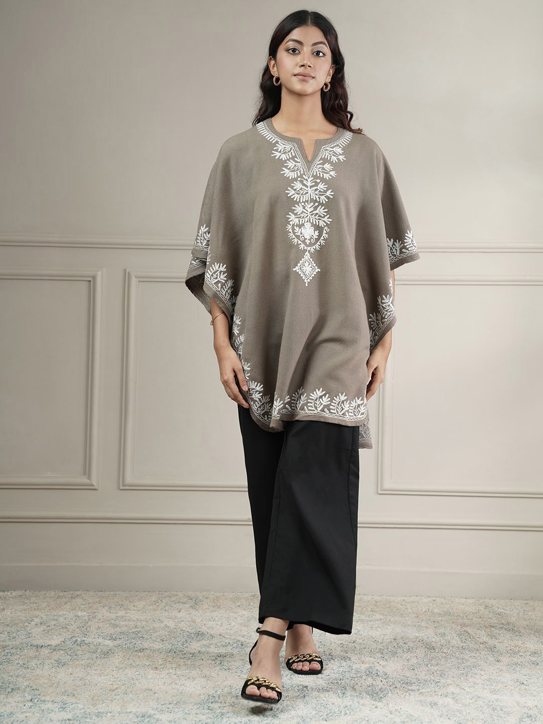 Zamour Women Embroidered Kaftan Style Poncho with Embroidered Detail