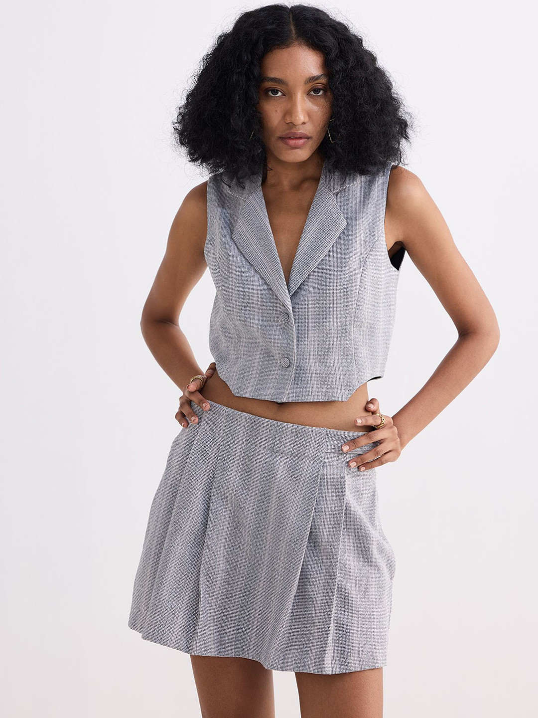 Reistor Women Flared Mid-Rise Tweed Skort