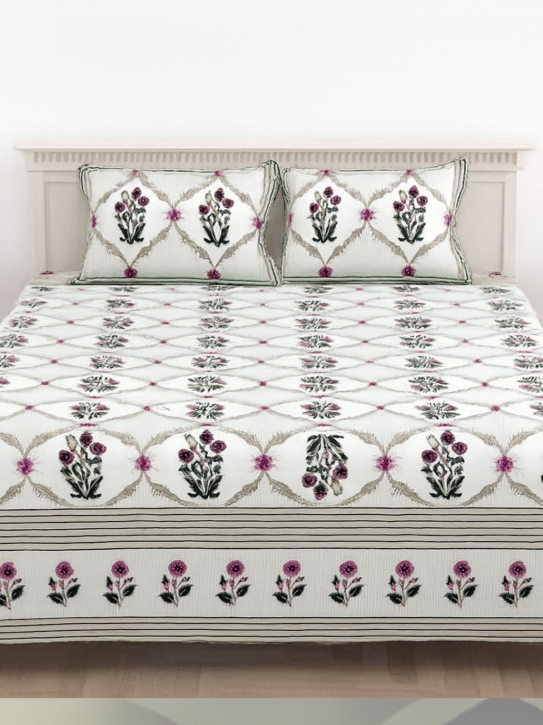 Bedbathandbliss White Ethnic Motifs Printed 200 TC Cotton Bedsheet Set- 2.5 m x 2.7 m