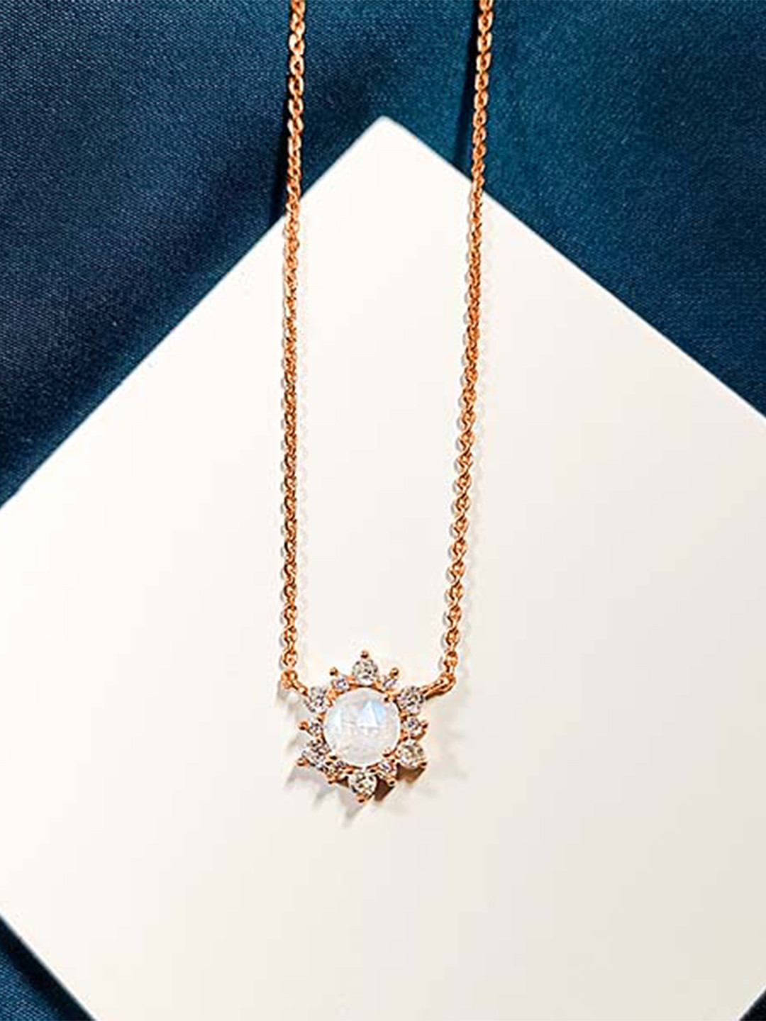 INARI SHINES 925 Sterling Silver Gold-Plated Sun Necklace