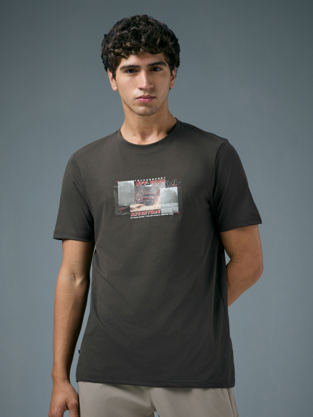 Technosport Men Anti Static Graphic Printed Round Neck Slim Fit T-shirt