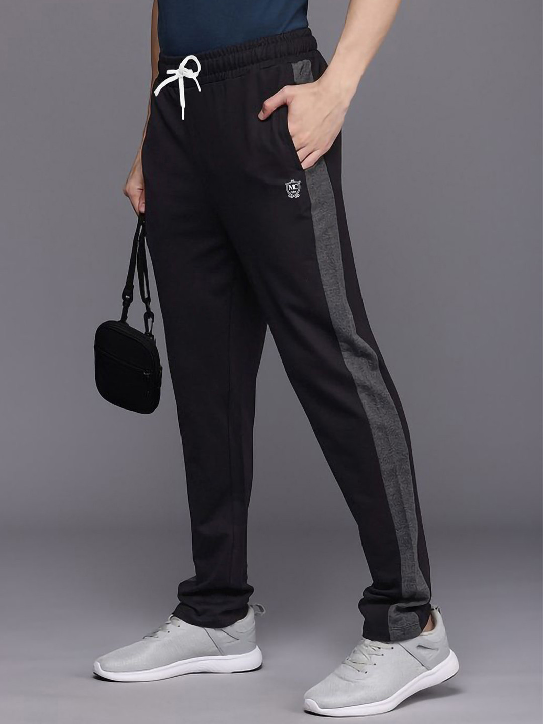 MOUNTAIN COLOURS Men Striped Combed Cotton Mid-Rise Trousers
