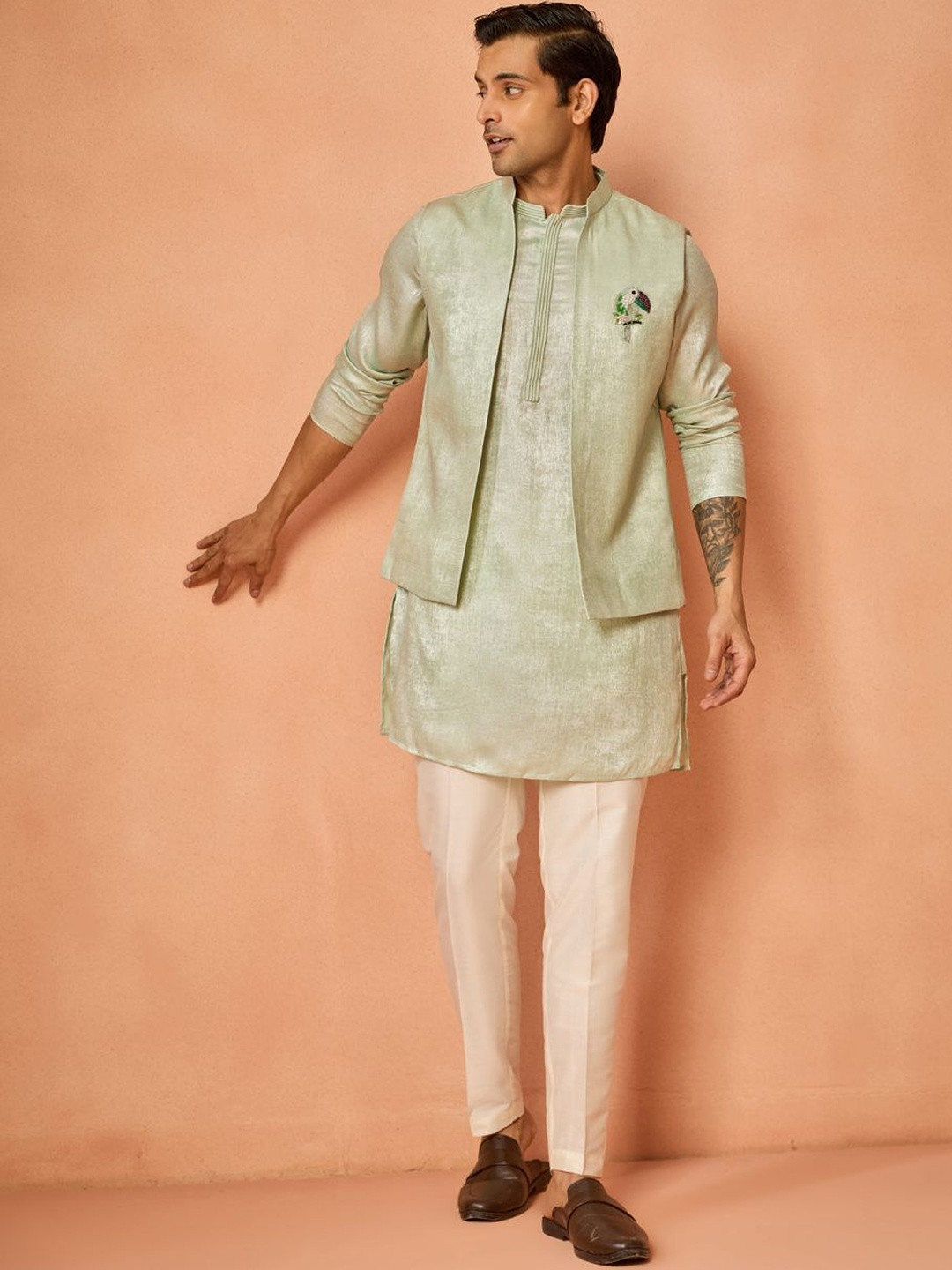 KISAH Mandarin Collar Long Sleeves Kurta With Trousers & Front Open Nehru jacket
