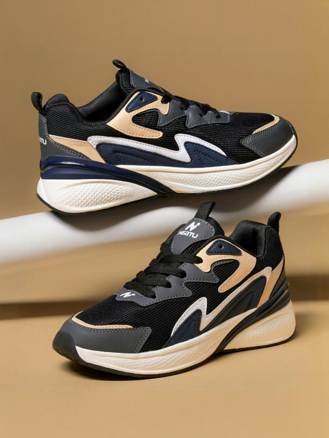 NAATU Unisex Colourblocked Sneakers