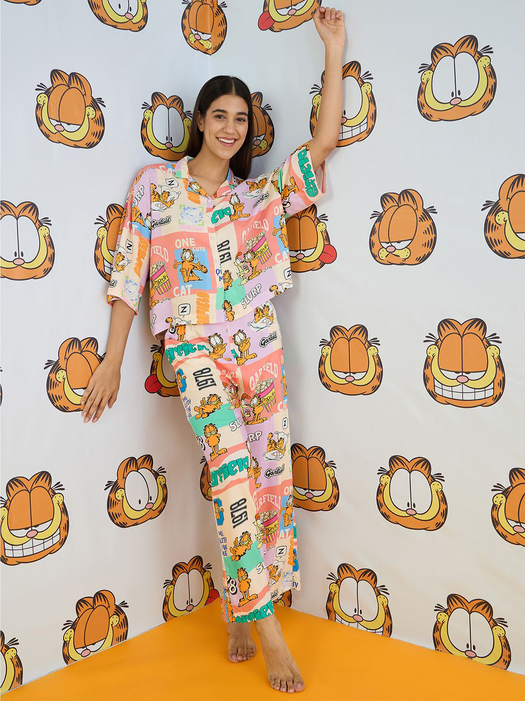 Sweet Dreams Women Garfield Printed Shirt With Pyjamas Night suit