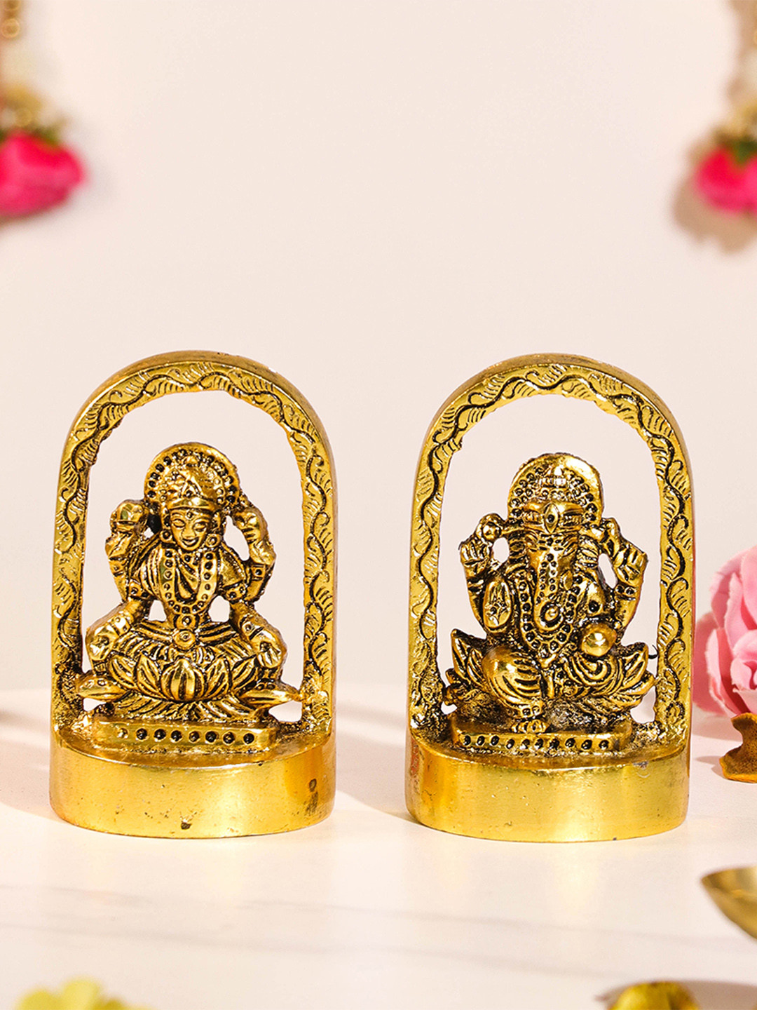 Art Street Metal Traditional Arched Lakshmi Ganesha Brass Finished Idol for Home Decor