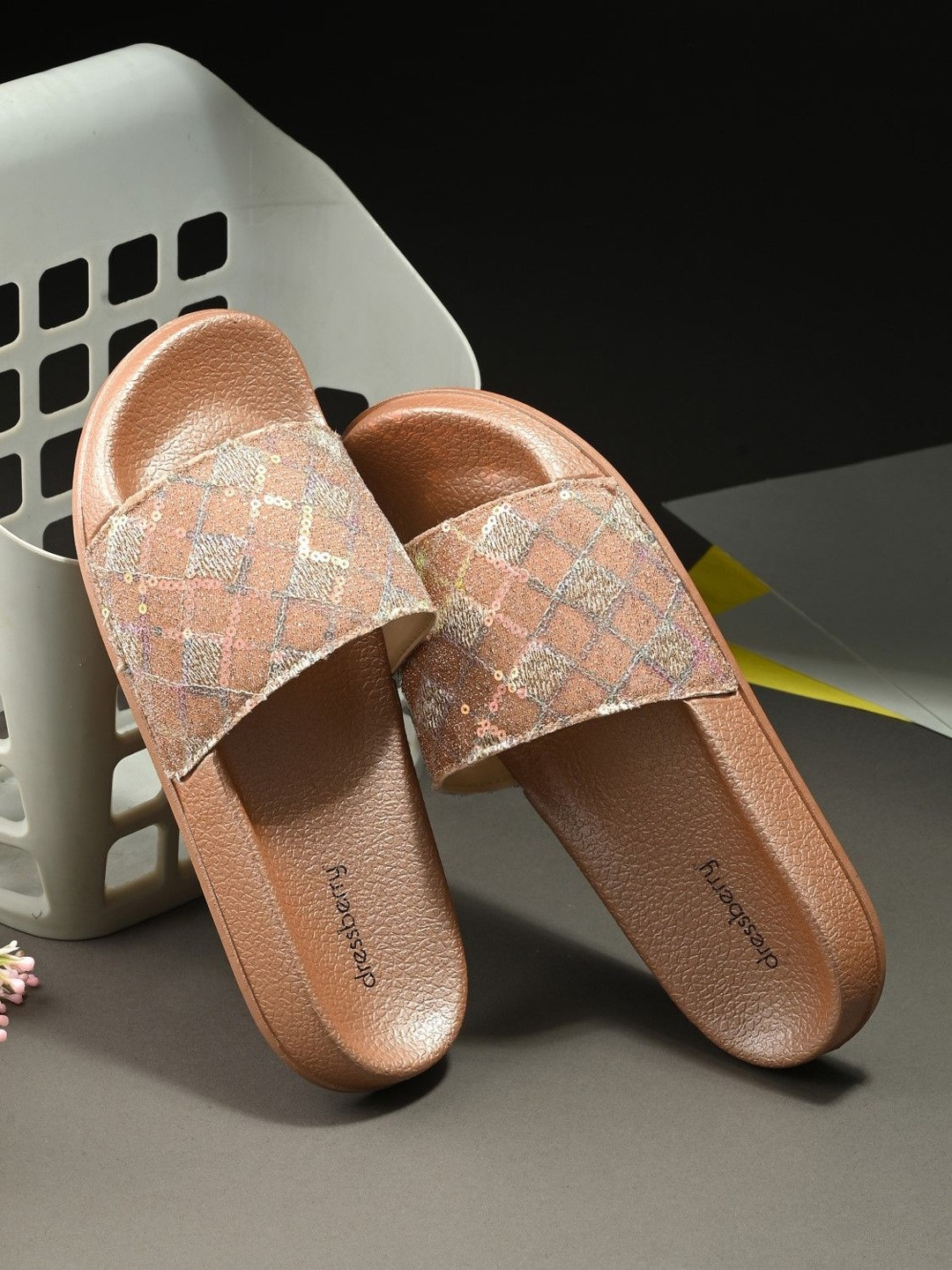 DressBerry Women Rose Gold Brocade Pool Sliders