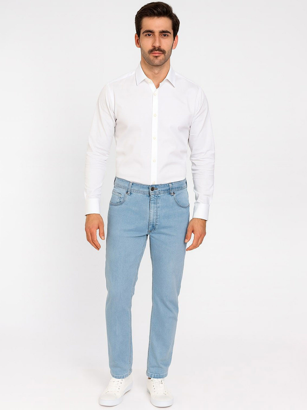 JUMP USA Men Comfort Straight Fit Mid-Rise Light Fade Stretchable Jeans