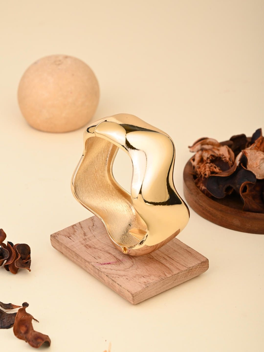 Reenisaa Gold-Plated Wavy Cuff Bracelet
