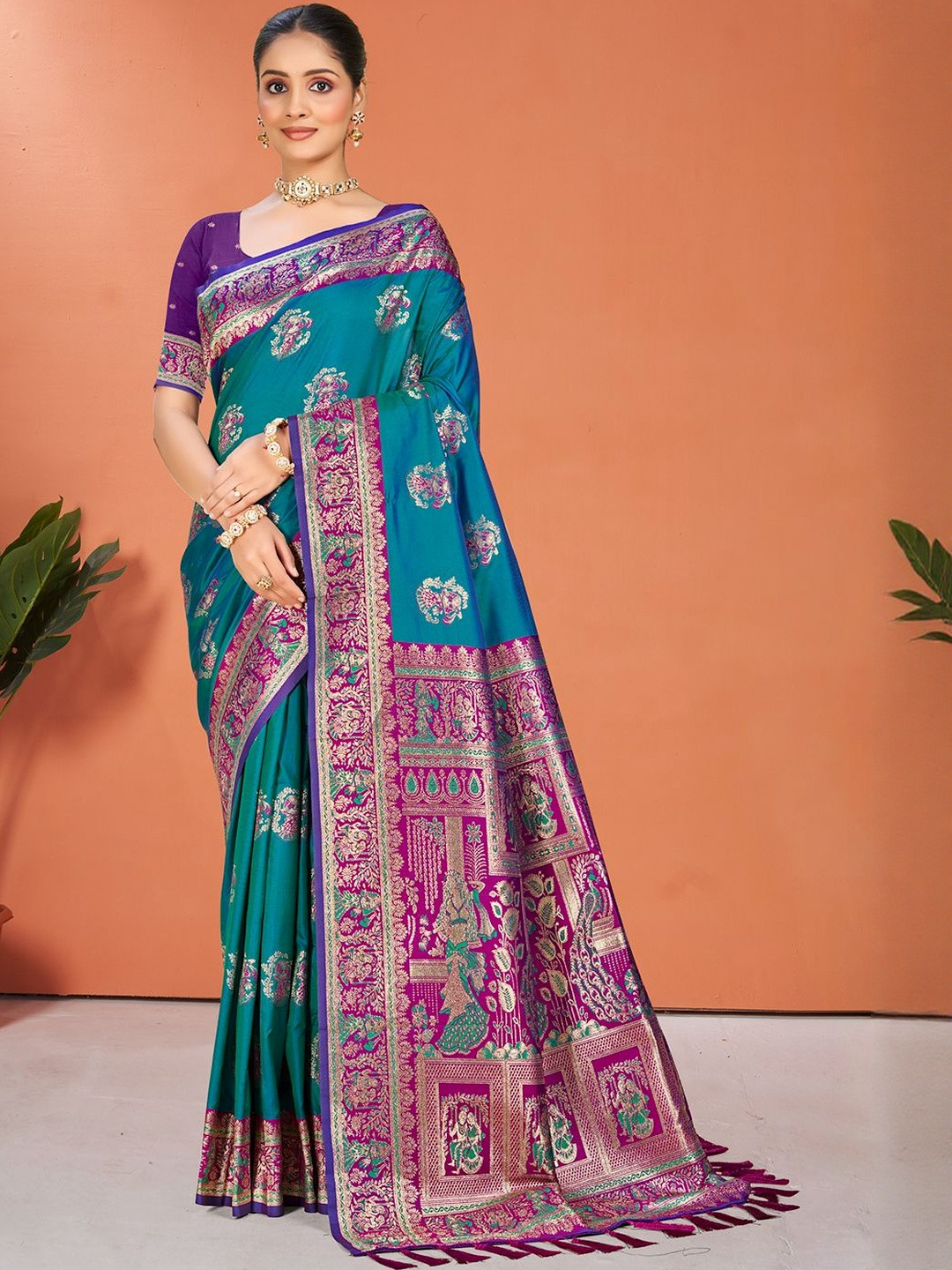 SANGAM PRINTSEthnic Motifs Woven Design Zari Tussar Saree