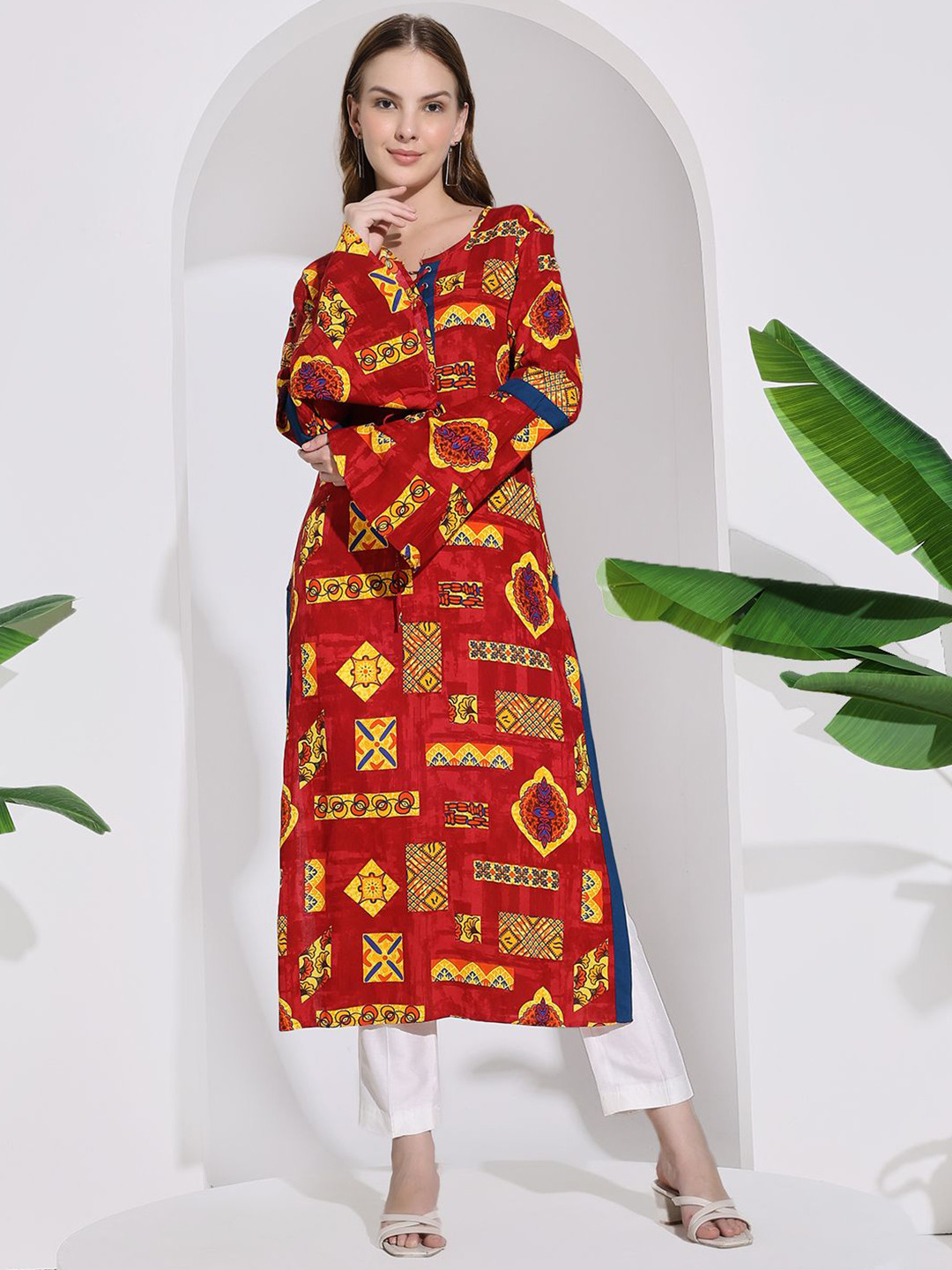 HANDICRAFT PALACE Abstract Printed Round Neck Flared Sleeves Straight Kurta