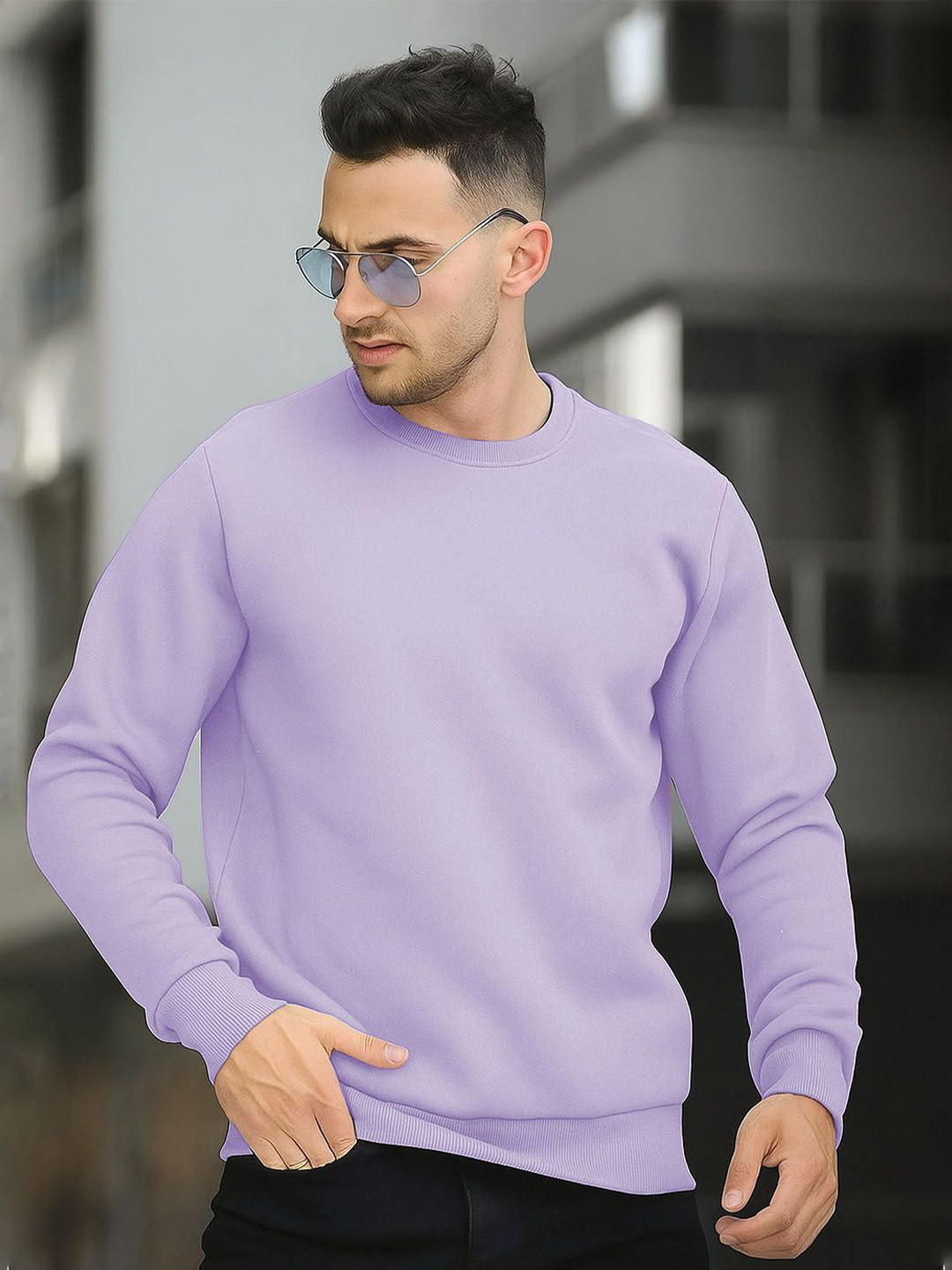Kasendra Men Round Neck Long Sleeves Sweatshirt