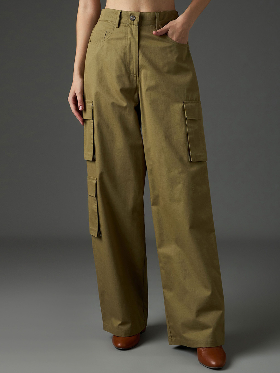 SASSAFRAS Women Straight Fit High-Rise Coated Cargos Trousers