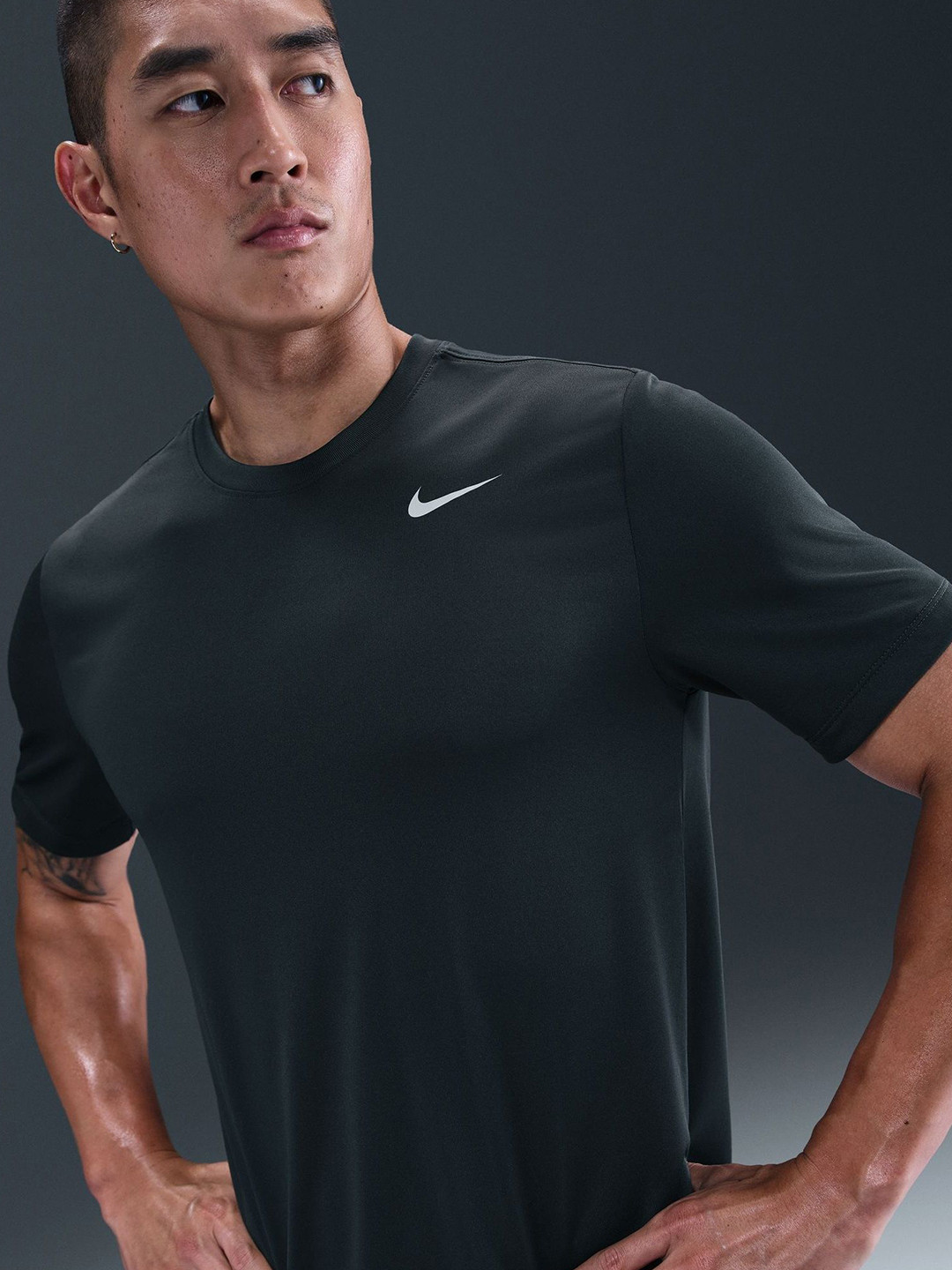 Nike Dri-FIT Men's Fitness T-Shirt