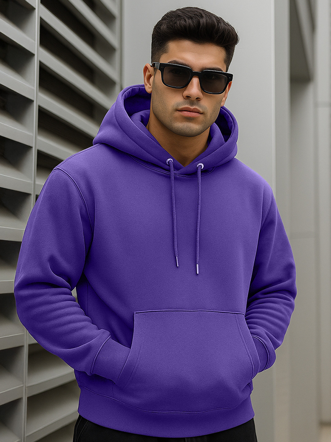 VEIRDO Men Purple Solid Cotton Fleece Regular Fit Hooded Pullover Sweatshirt