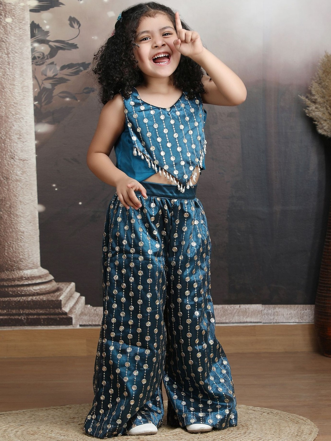 Modish Girls Embellished V-Neck Top With Palazzo