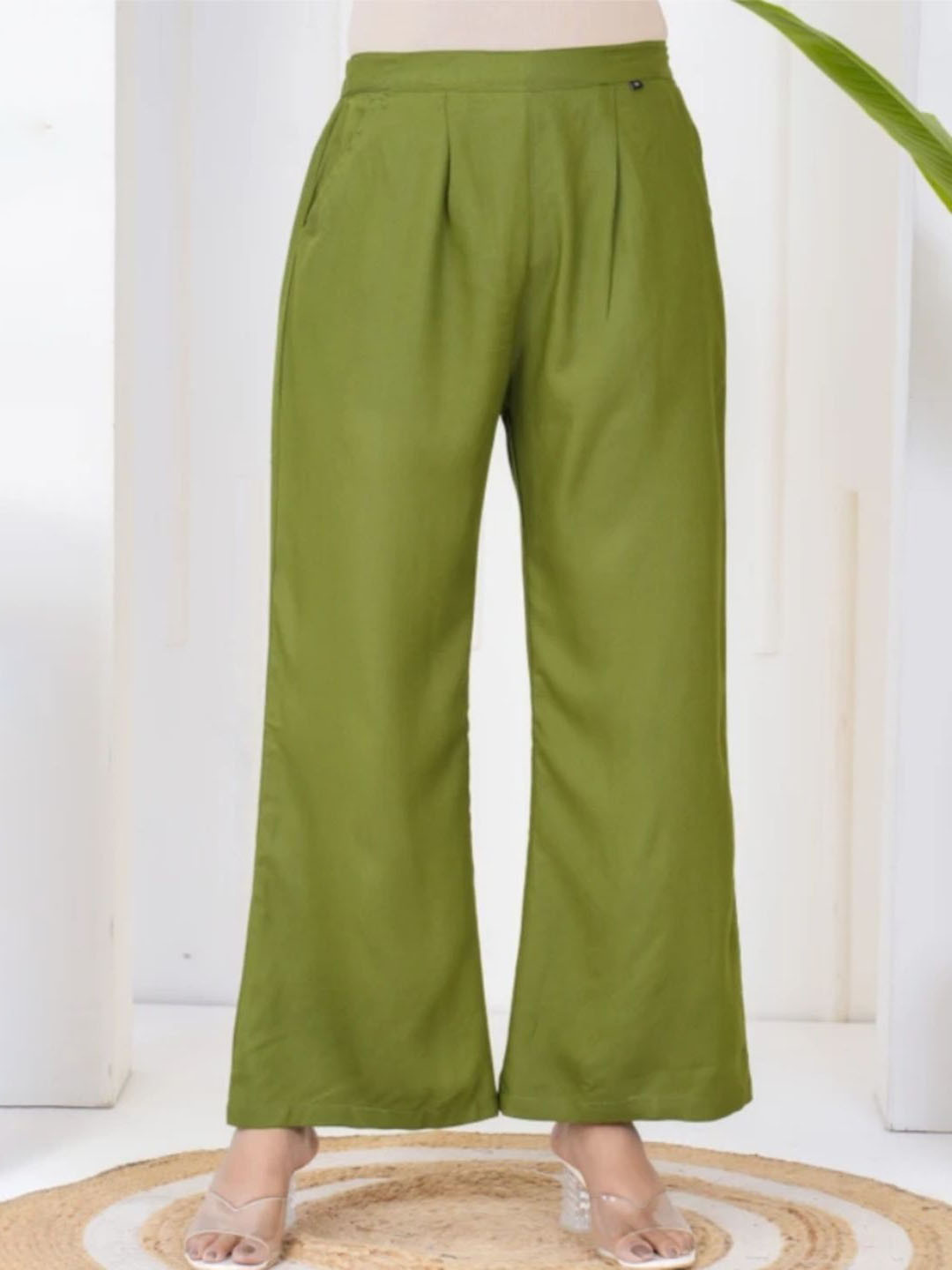 Rakshita Fashions Women Solid Relaxed Fit Trousers