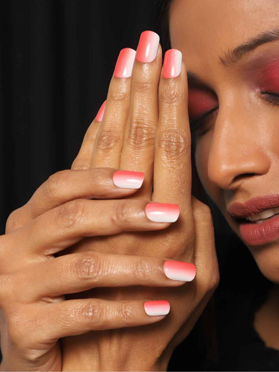 LICK  30 Pcs Reusable Glossy Marroon Acrylic Nail Artificial Nail Set