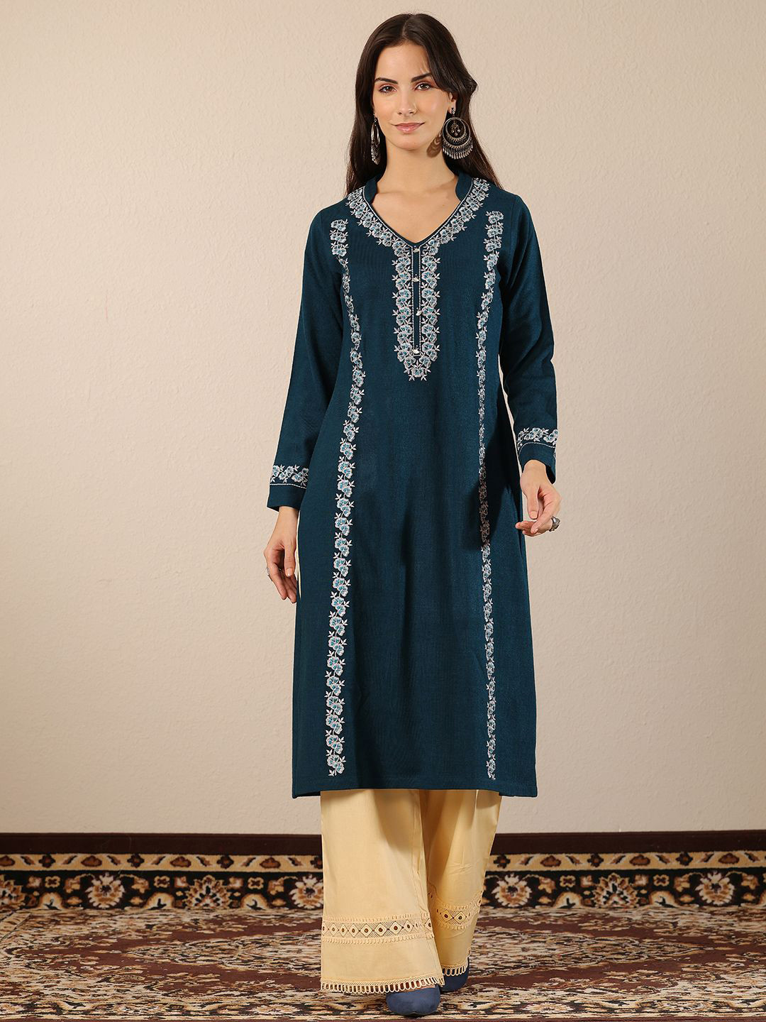 Libas Floral Embroidered Thread Work Woollen Kurta