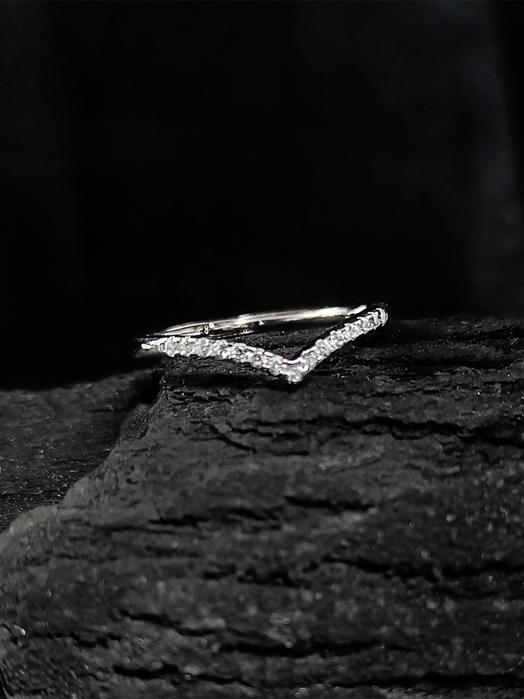 INARI SHINES 925 Silver Rhodium-Plated CZ Studded Adjustable V Shaped Finger Ring