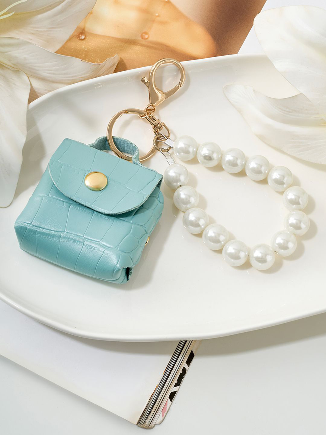 JOKER & WITCH  Cloudie-Pop Bag Beaded Charm