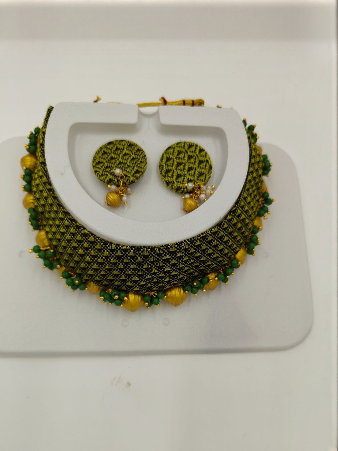 Laddki Pearls Beaded Jewellery Set
