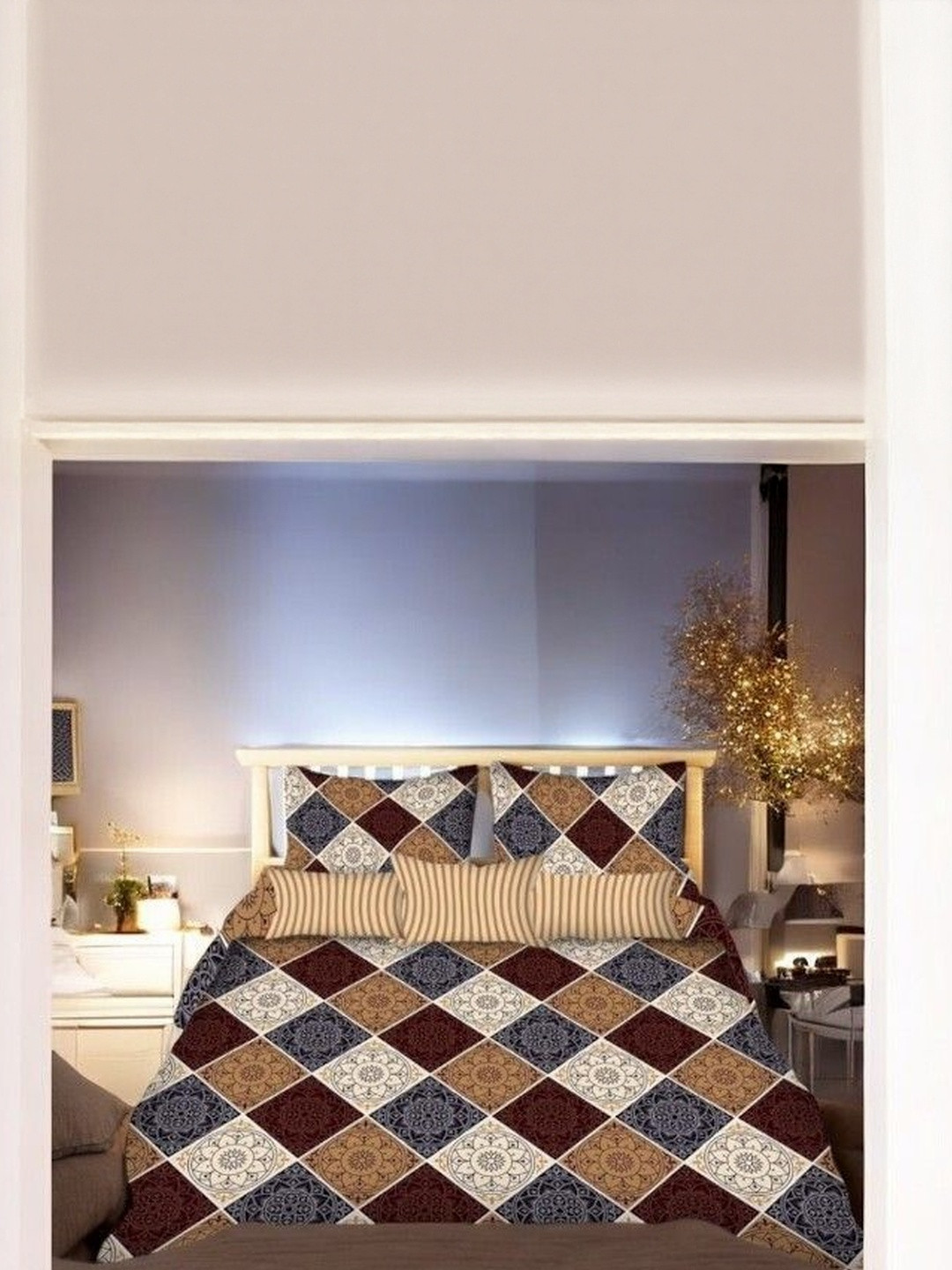WELLNEST Unisex Ethnic Motifs Regular Bedsheets With Two Pillow Covers