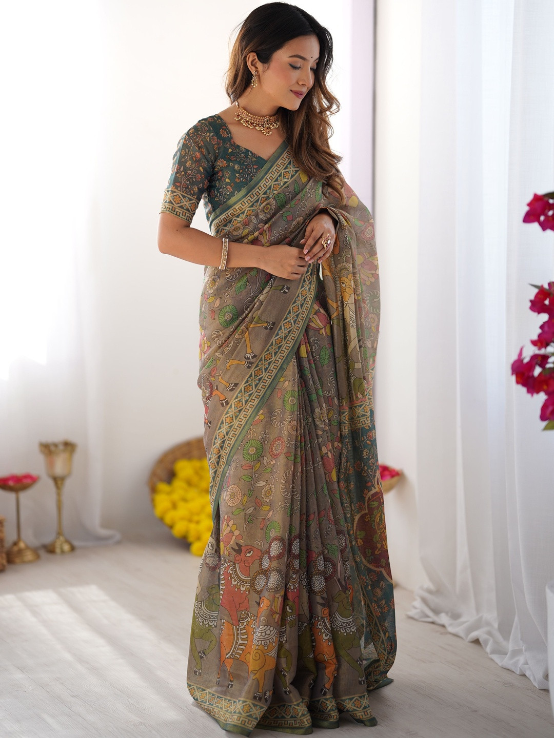 VISVASTA Women Floral Printed Zari Block Print Pure Linen Saree with a Blouse Piece