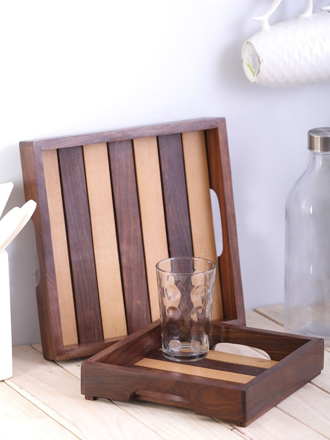 VarEesha Brown Set of 2 Printed Steam Beech Wood Trays