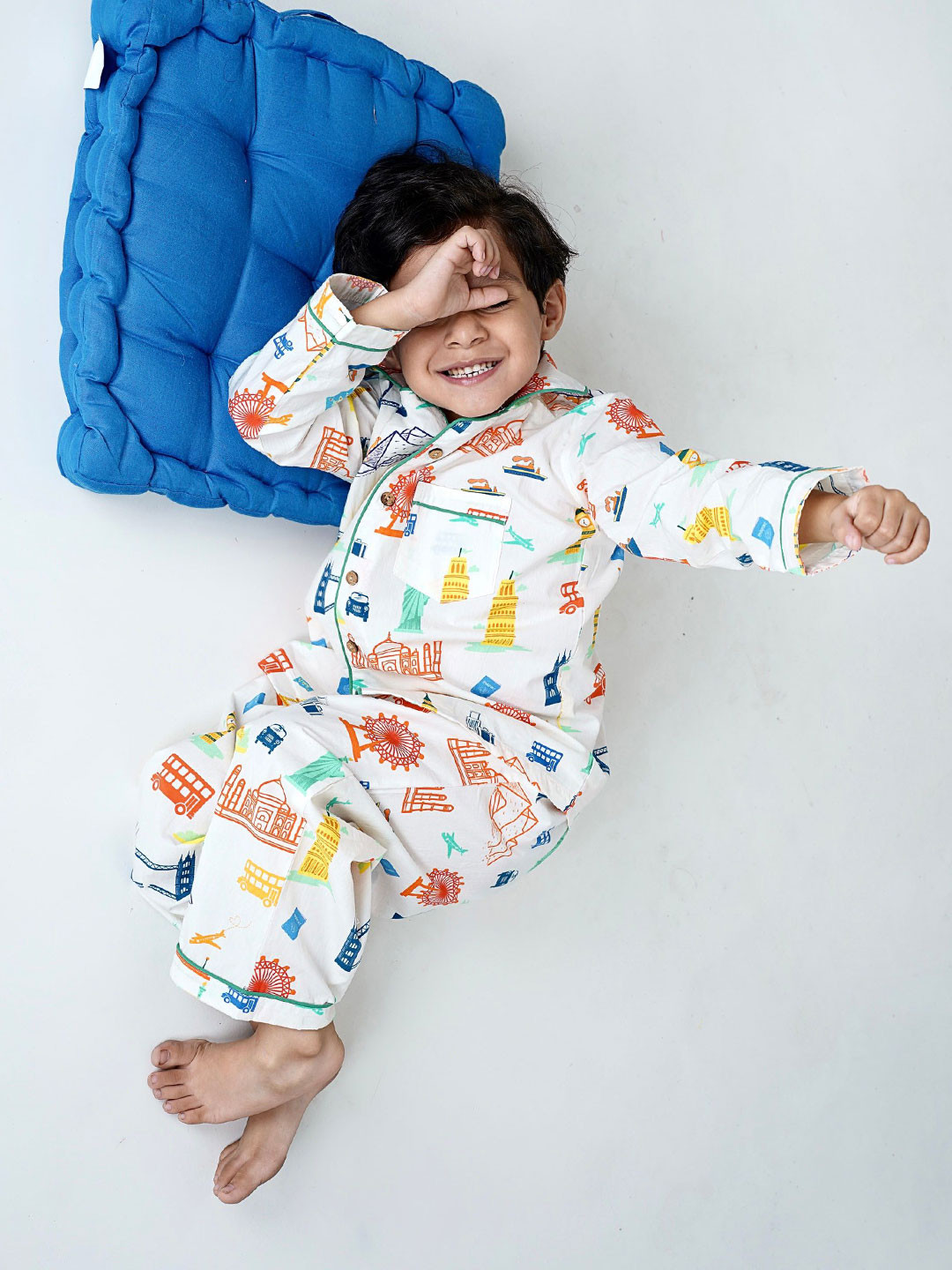 Tots n Weaves Kids Printed Pure Cotton Shirt With Pyjamas