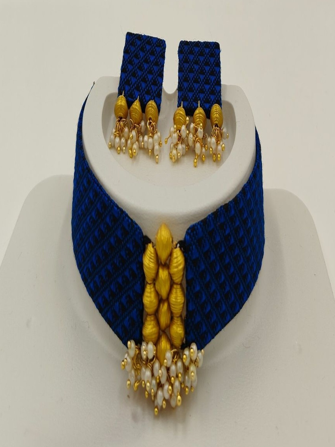 Laddki Pearls Beaded Fabric Jewellery Set