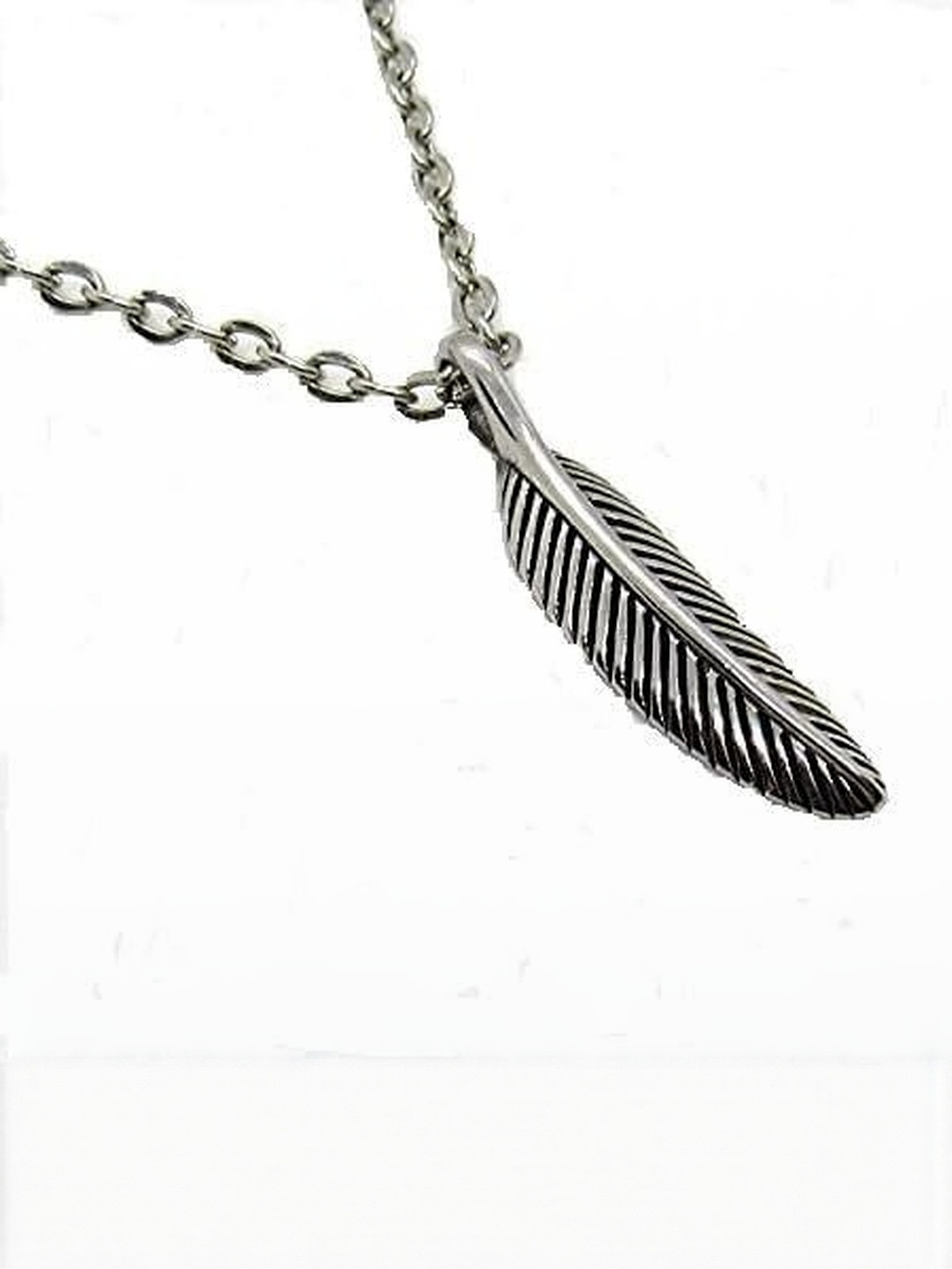 Moneekar Jewels Men Feather Necklace