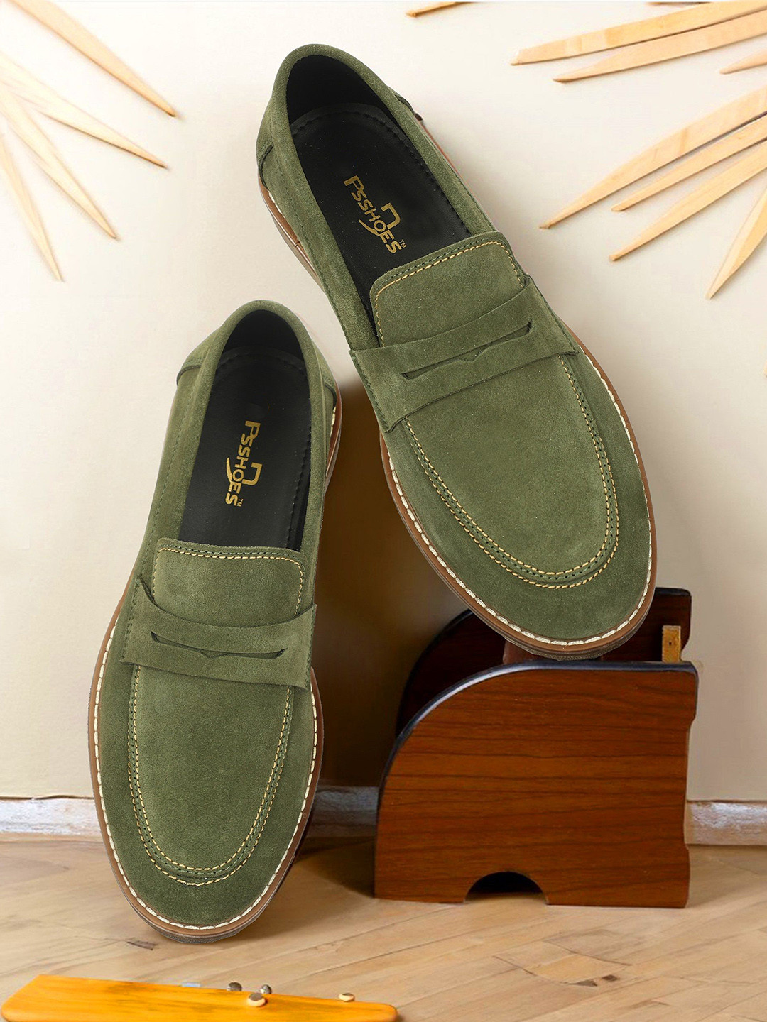 PSSHOES Men Solid Slip On Penny Loafers