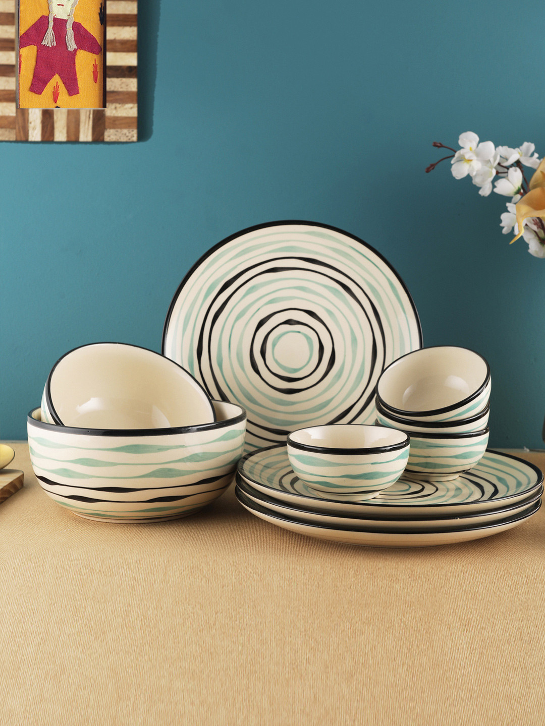 VarEesha Mugdha Off White Geometric Ceramic Microwave Safe 10 Piece Dinner Set