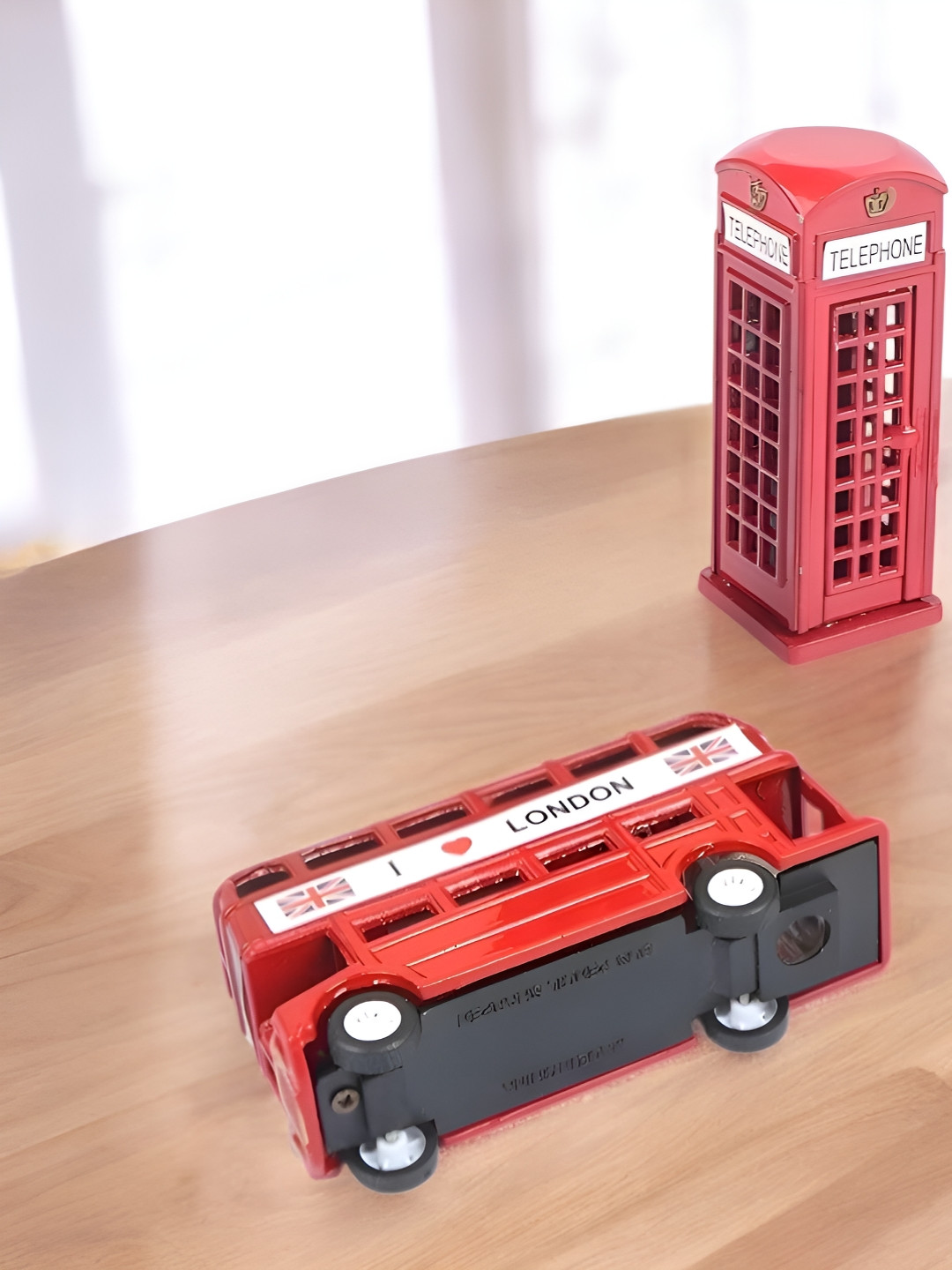 Ascension 2Pcs Red Telephone Booth & Double Decker Bus Miniature Curio Matte Showpieces