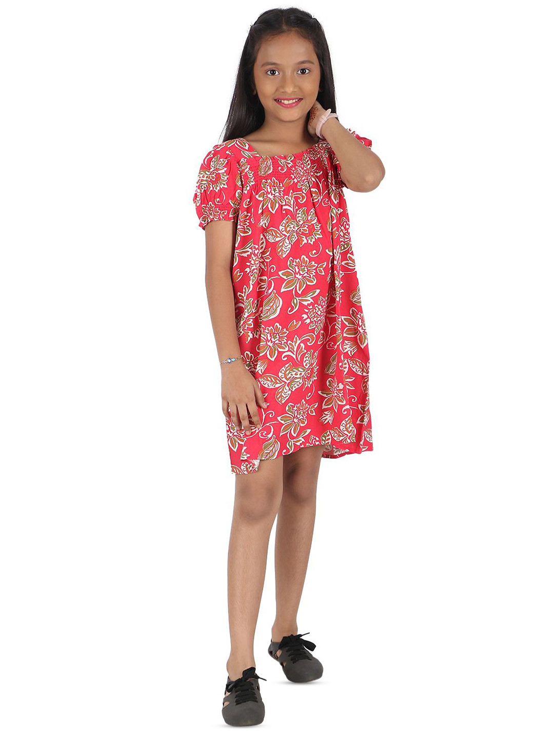 YOUNG BIRDS Girls Floral Printed Round Neck Smoked A-Line Dress
