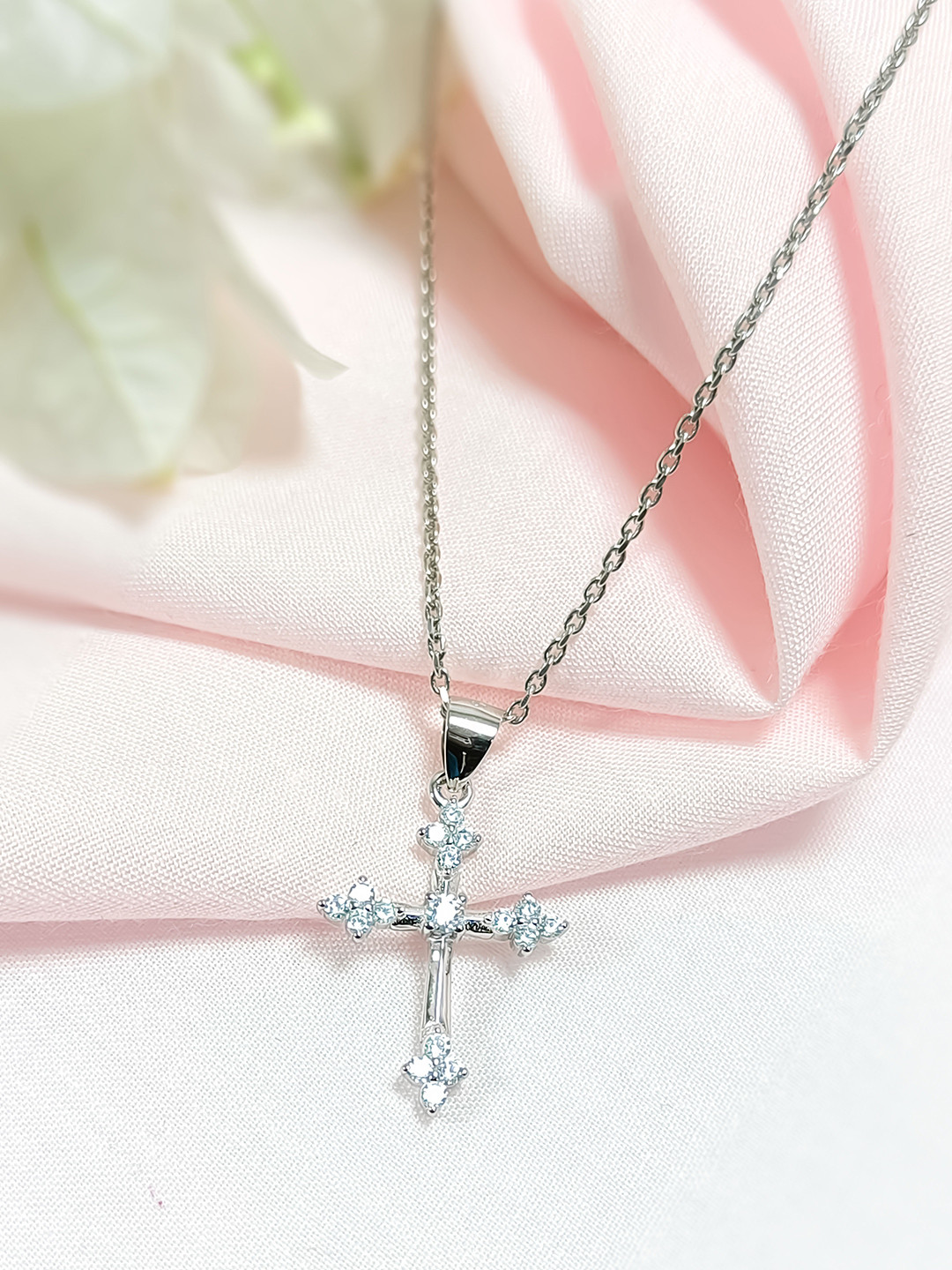 Women 925 Sterling Silver Rhodium-Plated Holy Cross Pendant Chain