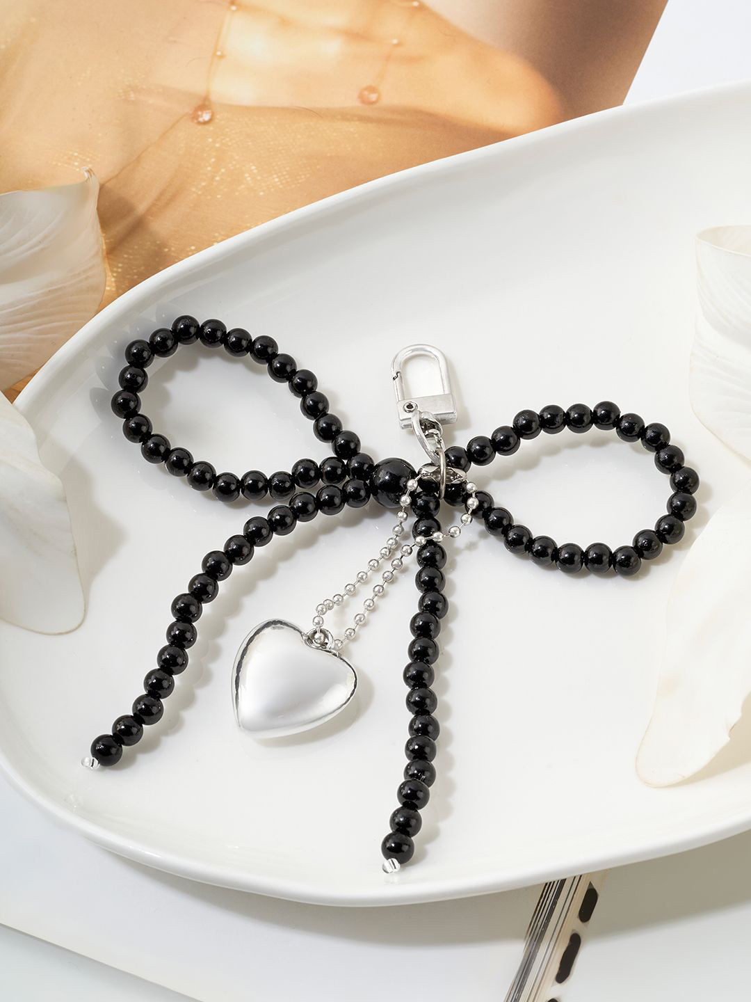 JOKER & WITCH Badie Bow Necklace Charm