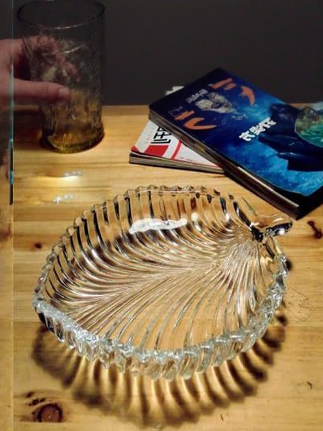 1ST TIME Transparent 17 Pieces Textured Glass Dishwasher Safe Plates