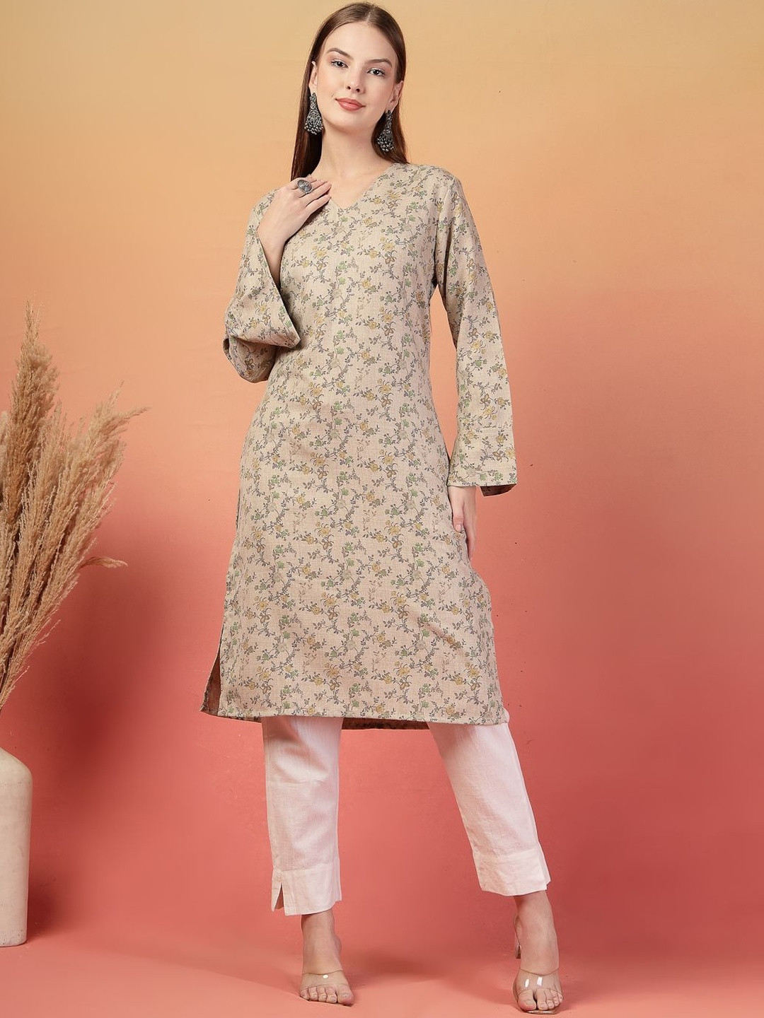 KALINI Wool Floral Printed V-Neck Straight Kurti