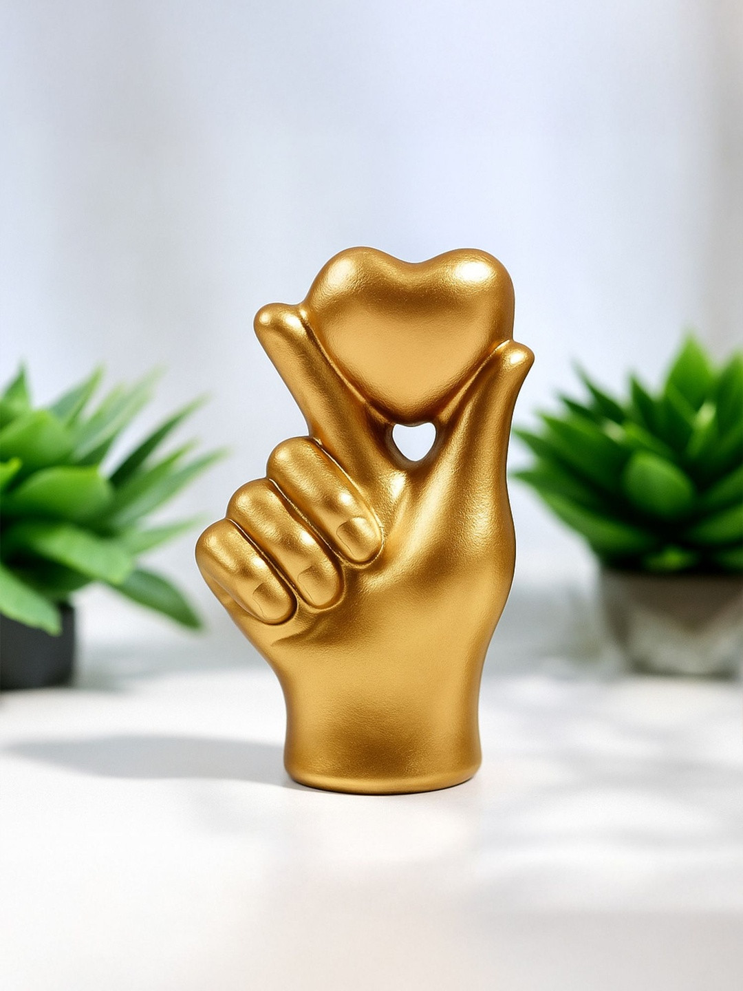 Ekhasa Gold-Toned Resin Curio Showpiece