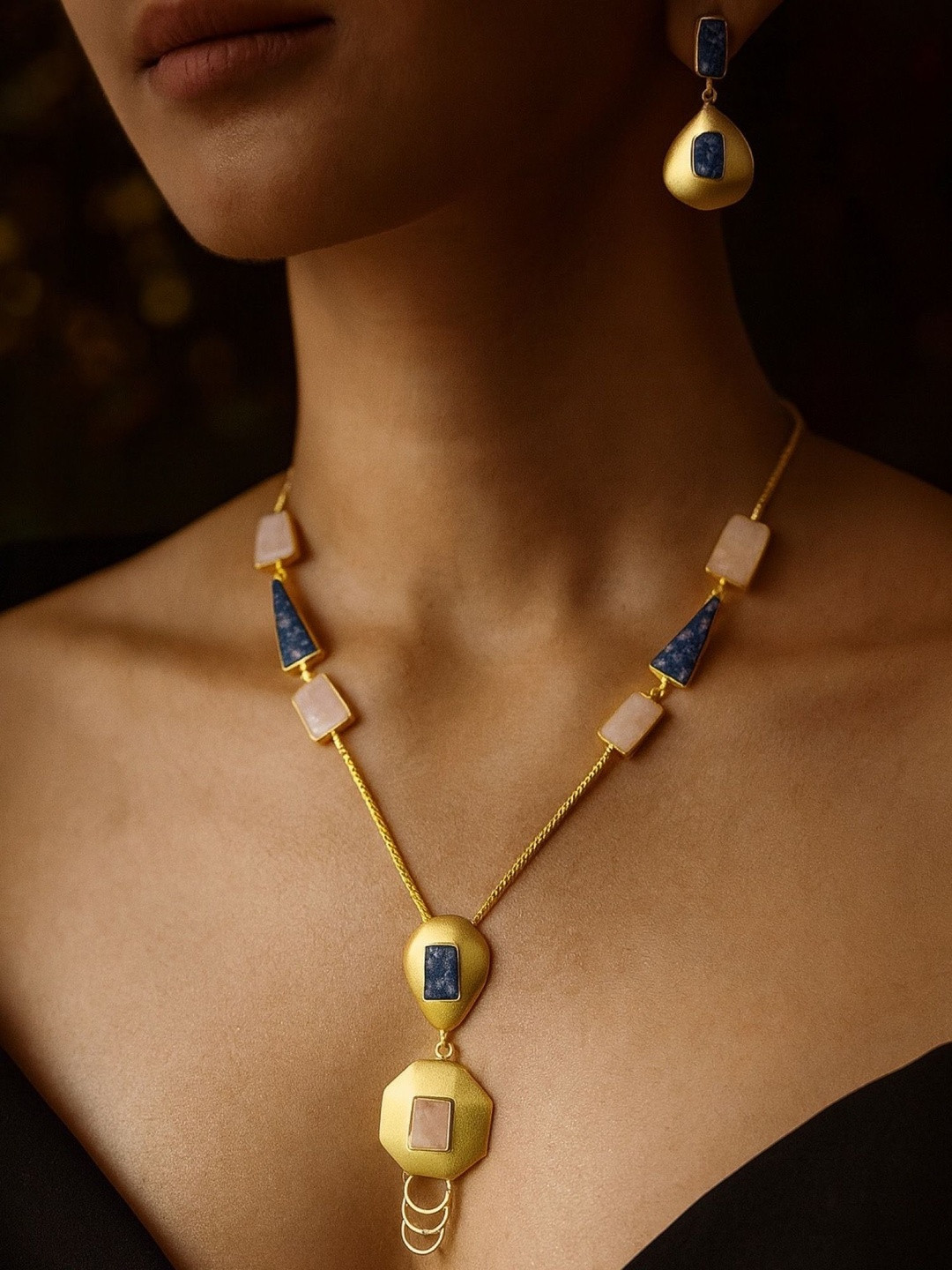 Digital Dress Room Gold-Plated Quartz-Studded Geomatric Shaped Necklace And Earrings