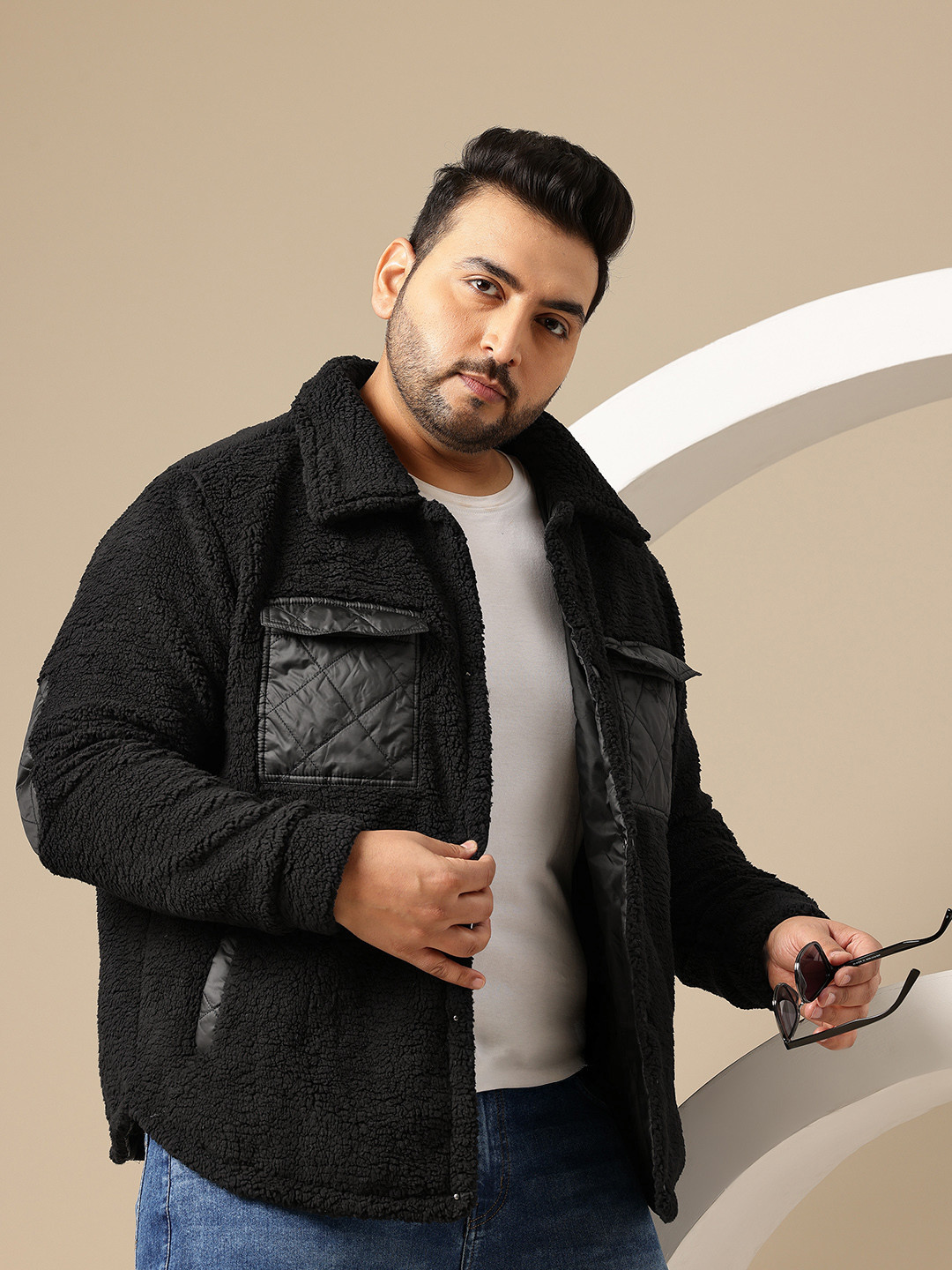 Sztori Plus Size Spread Collar Sherpa Jacket