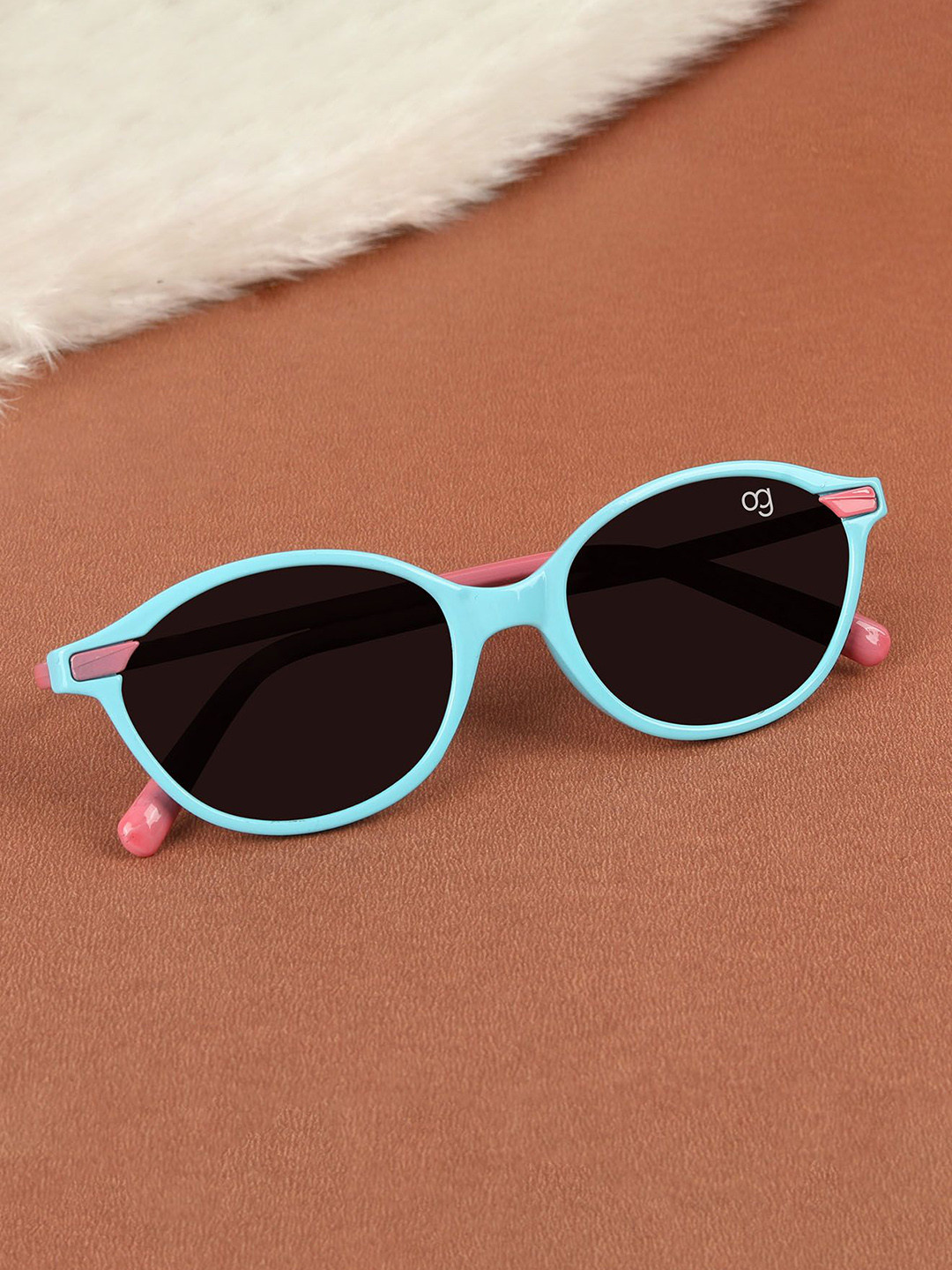 Woggles Kids Full Rim Oval Sunglasses With UV Protected Lens WOKD-PWF-702C3