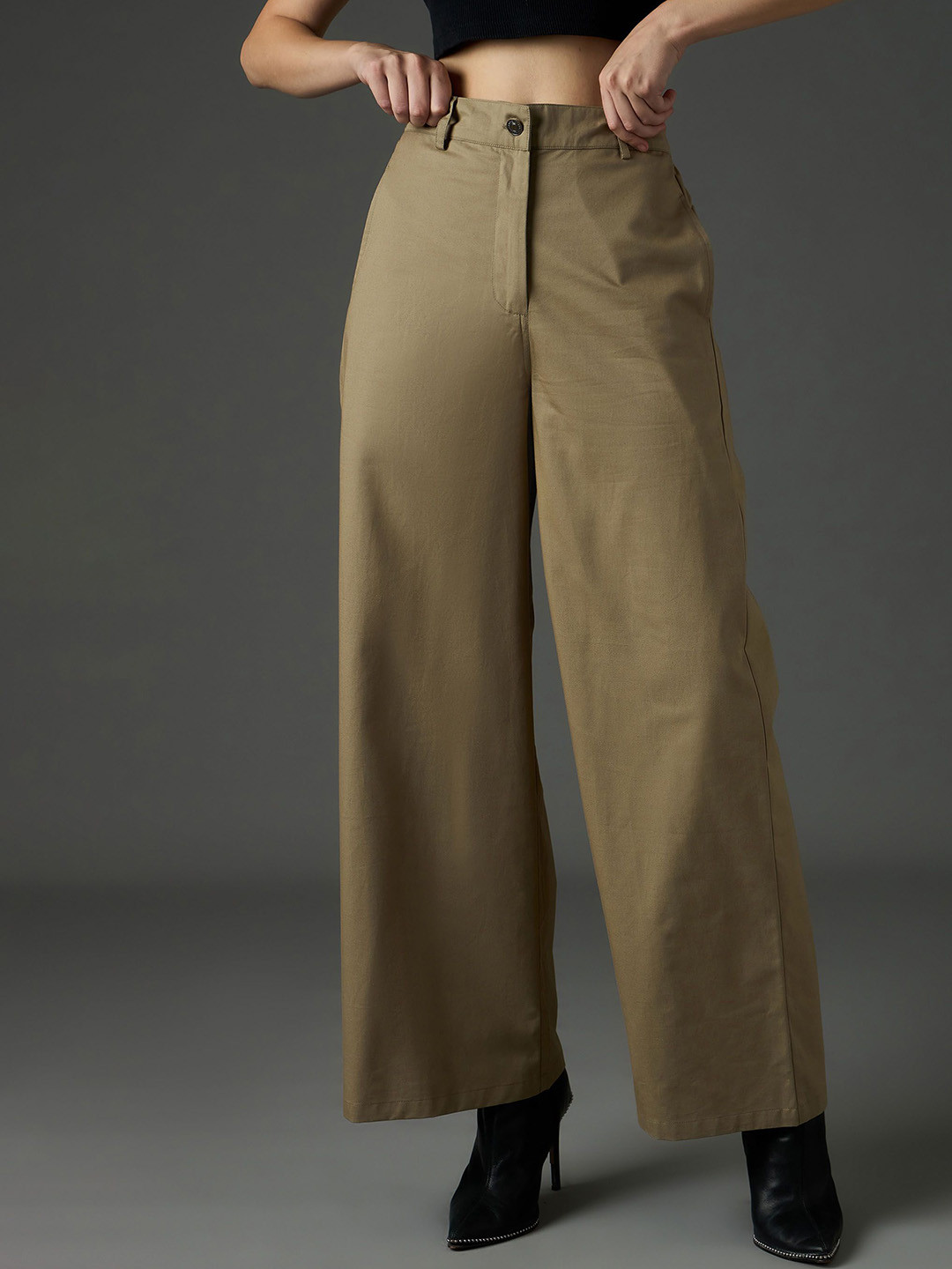 SASSAFRAS Women High-Rise Coated Trousers