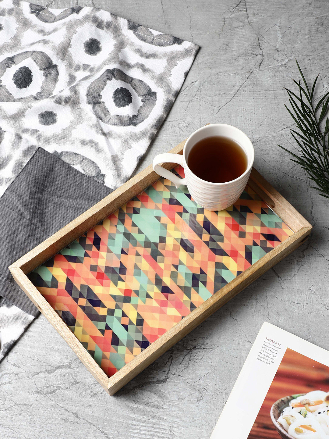 VarEesha Yellow & Blue Mosaic Printed Mango Wood Rectangle Serving Tray
