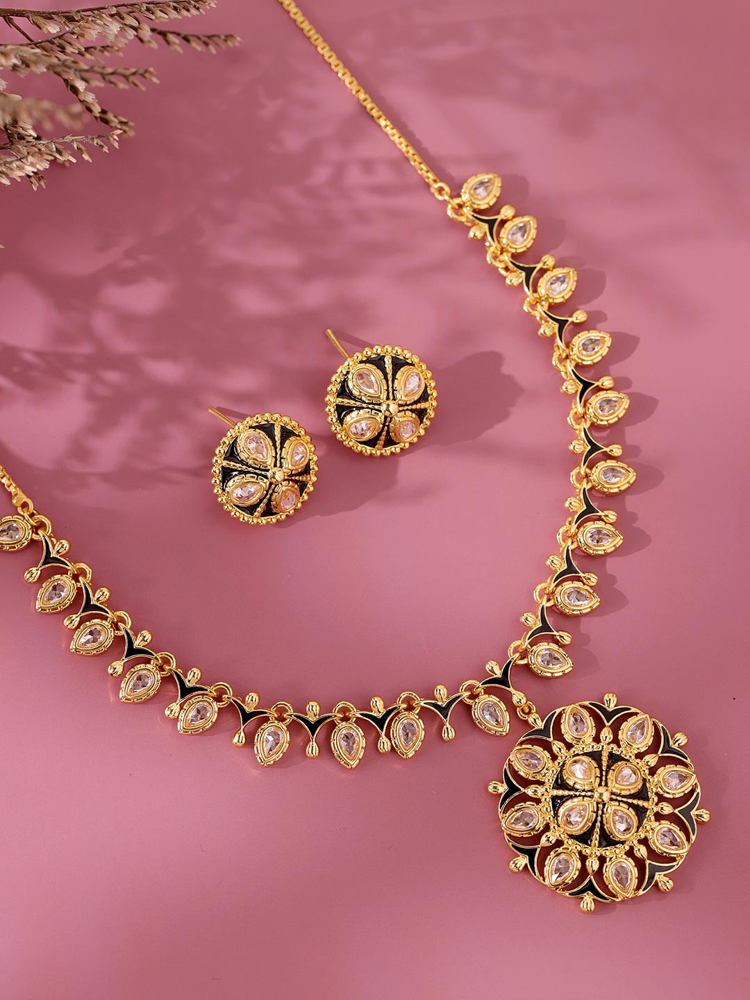 Voylla Gold-Plated American Diamond Stone-Studded Gota Patti Mandala Haar Jewellery Set