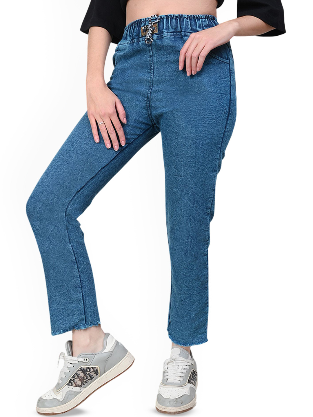 Ira Collections Women Comfort Regular Fit Mid-Rise Stretchable Jeans