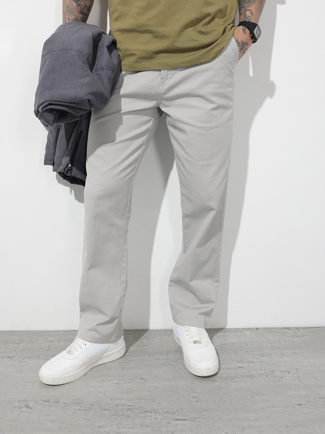 The Roadster Life Co. Men Textured Relaxed Fit Chinos Trousers