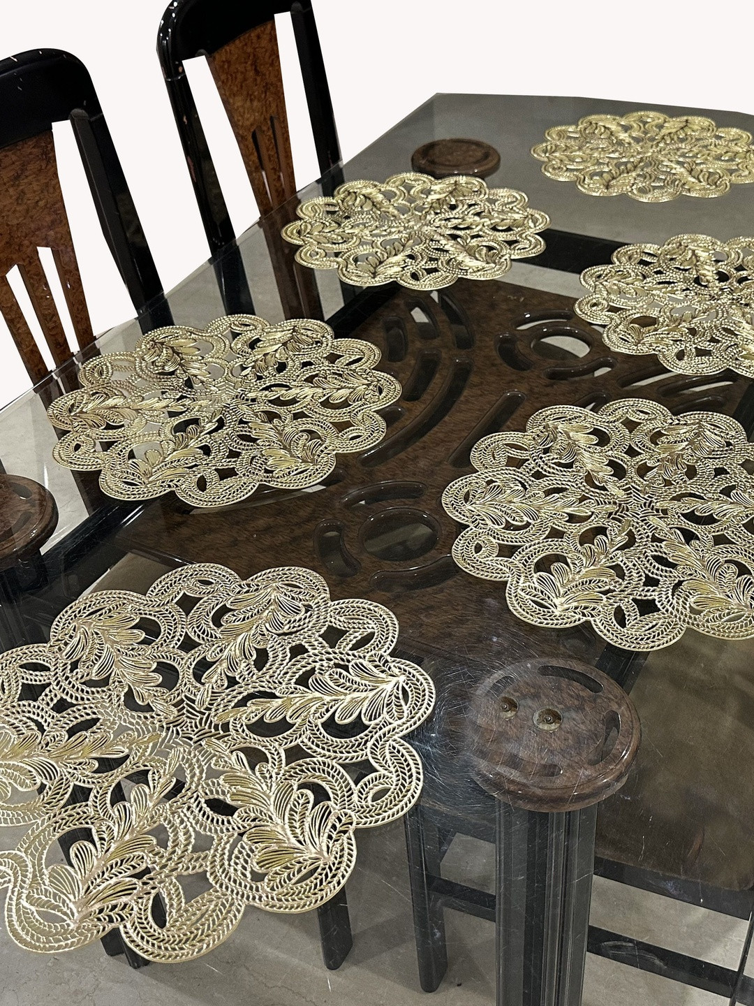 LaVichitra Pack of 6 Floral Shape Table Placemat